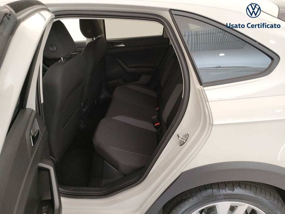 Volkswagen Taigo nuova a Varese (11)