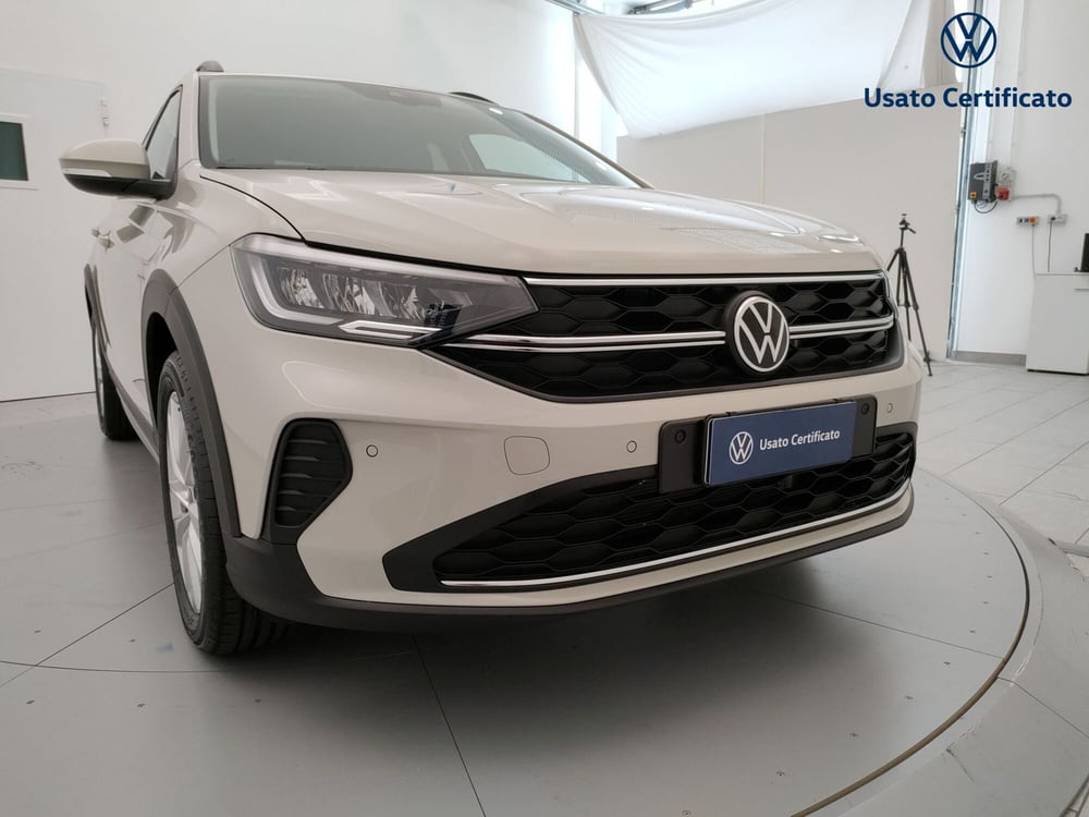 Volkswagen Taigo nuova a Varese (6)