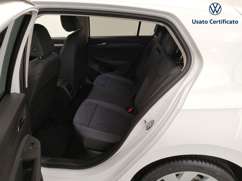 Volkswagen Golf nuova a Varese (11)