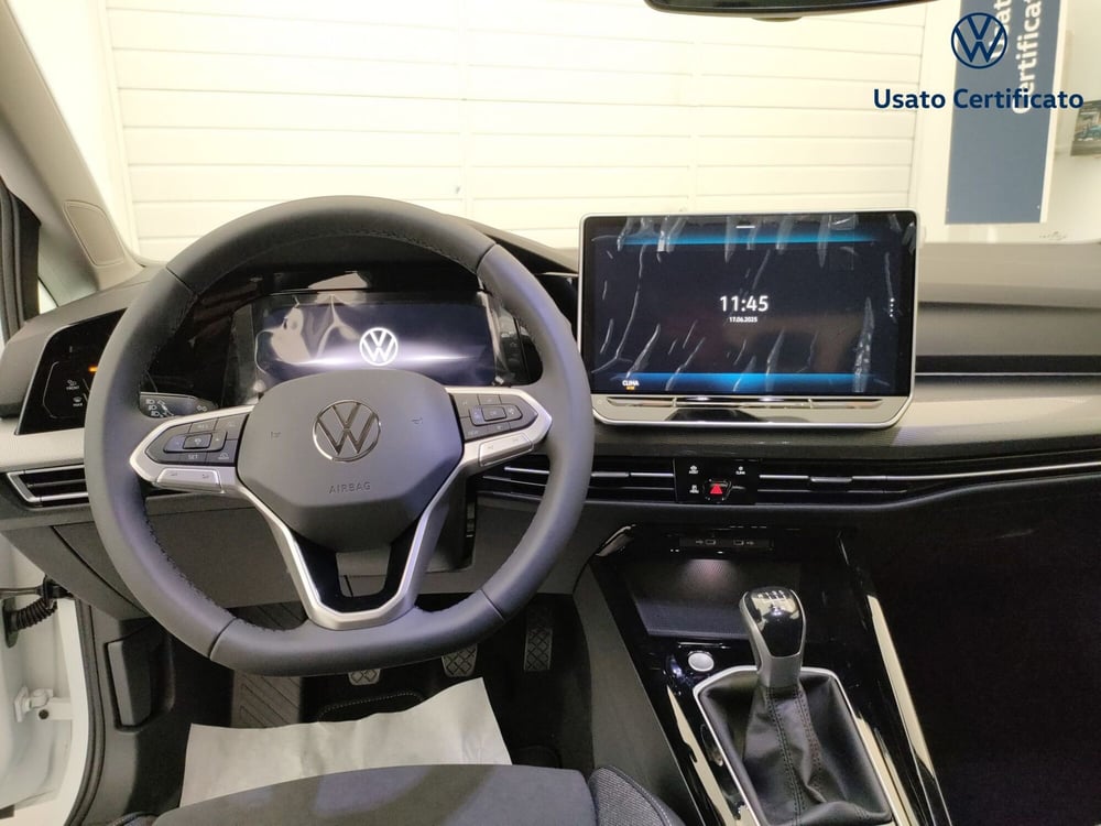 Volkswagen Golf nuova a Varese (12)