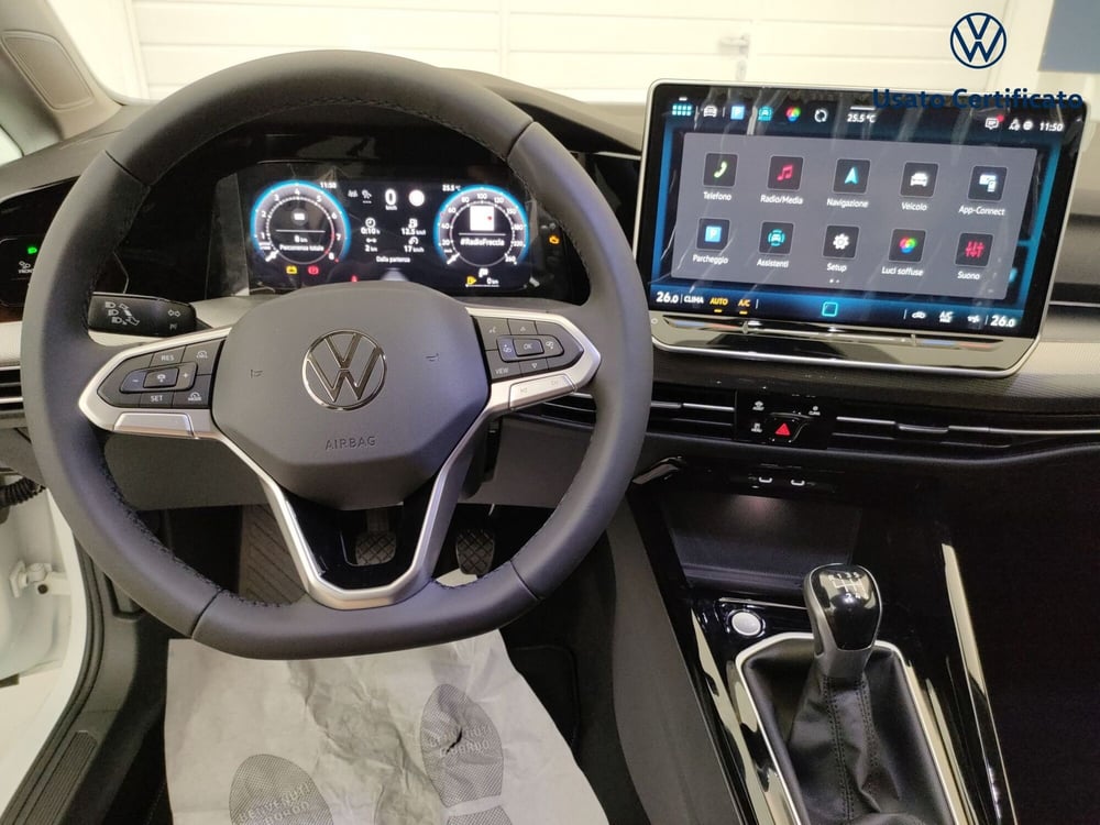 Volkswagen Golf nuova a Varese (15)
