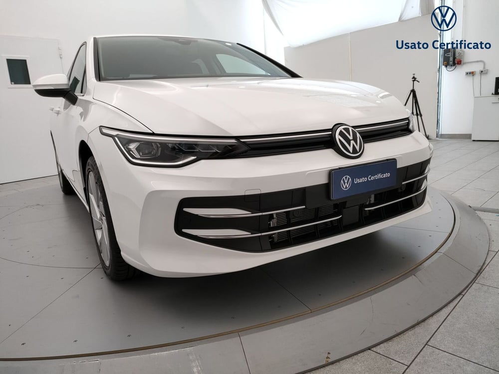 Volkswagen Golf nuova a Varese (6)