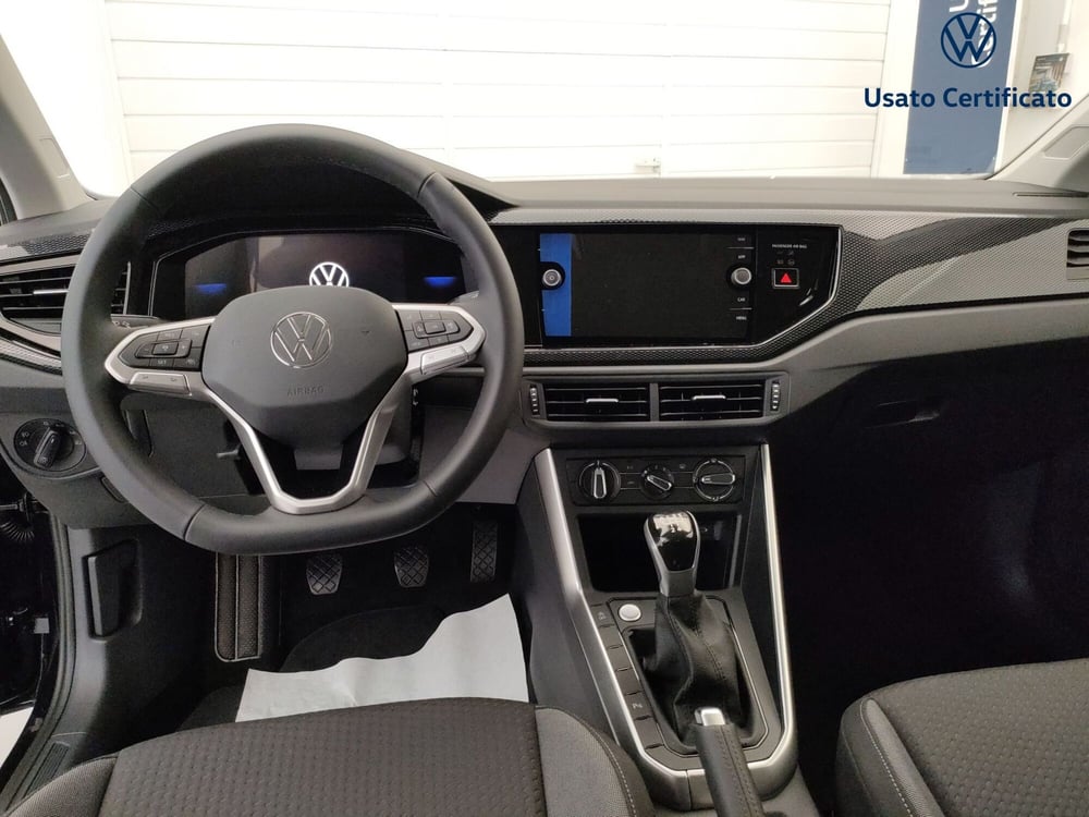 Volkswagen Taigo nuova a Varese (12)