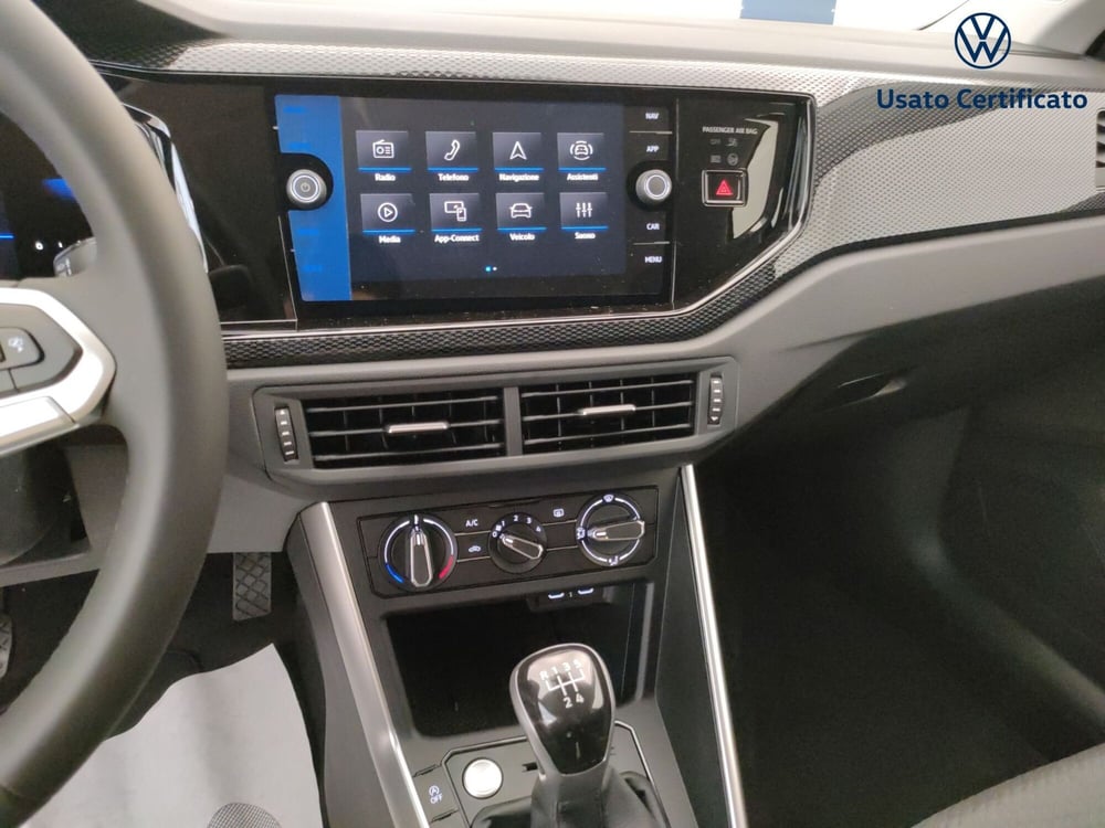 Volkswagen Taigo nuova a Varese (14)
