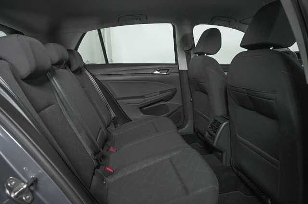 Volkswagen Golf Variant usata a Como (10)