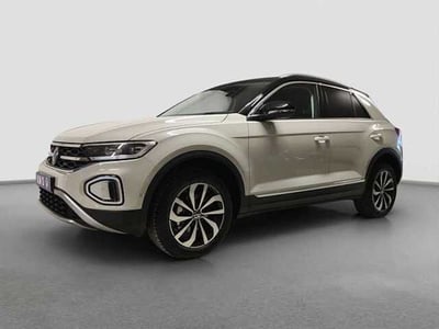 Volkswagen T-Roc 1.5 TSI ACT DSG Style BlueMotion Technology nuova a Lipomo