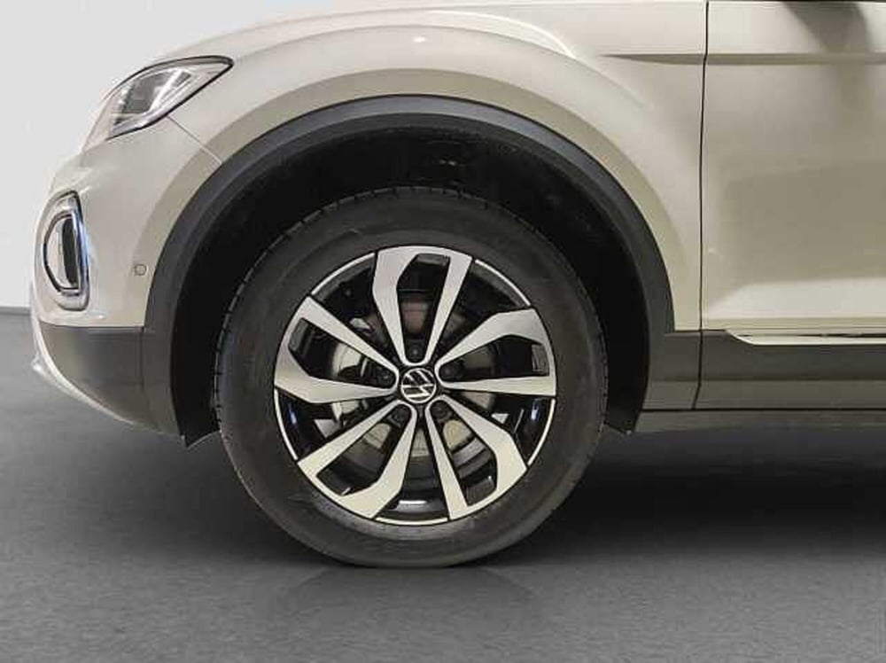 Volkswagen T-Roc nuova a Como (5)