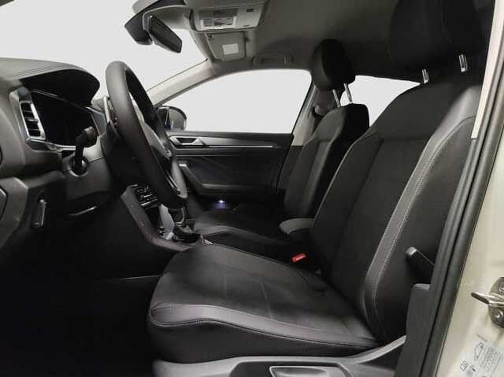 Volkswagen T-Roc nuova a Como (7)