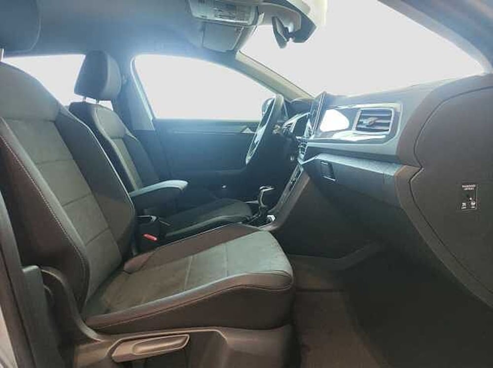 Volkswagen T-Roc nuova a Como (13)