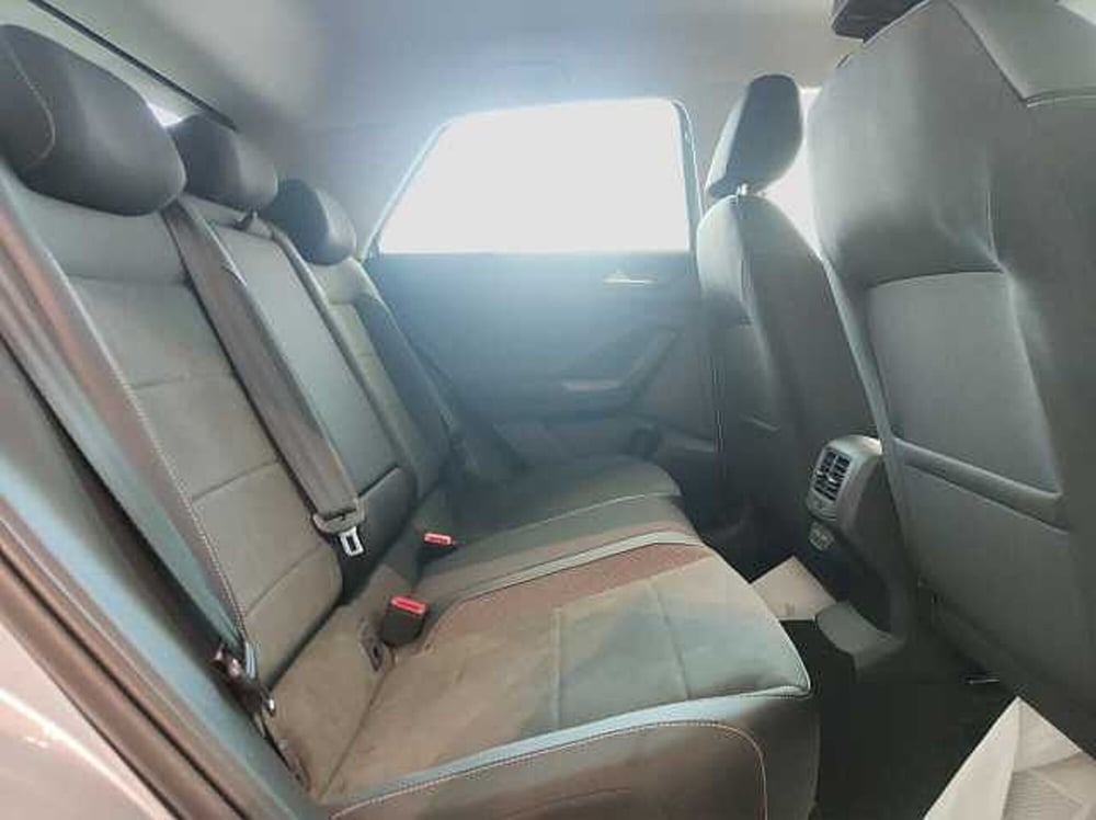 Volkswagen T-Roc nuova a Como (14)