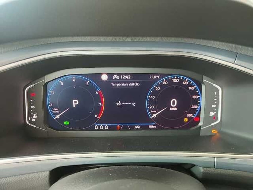 Volkswagen T-Roc nuova a Como (15)