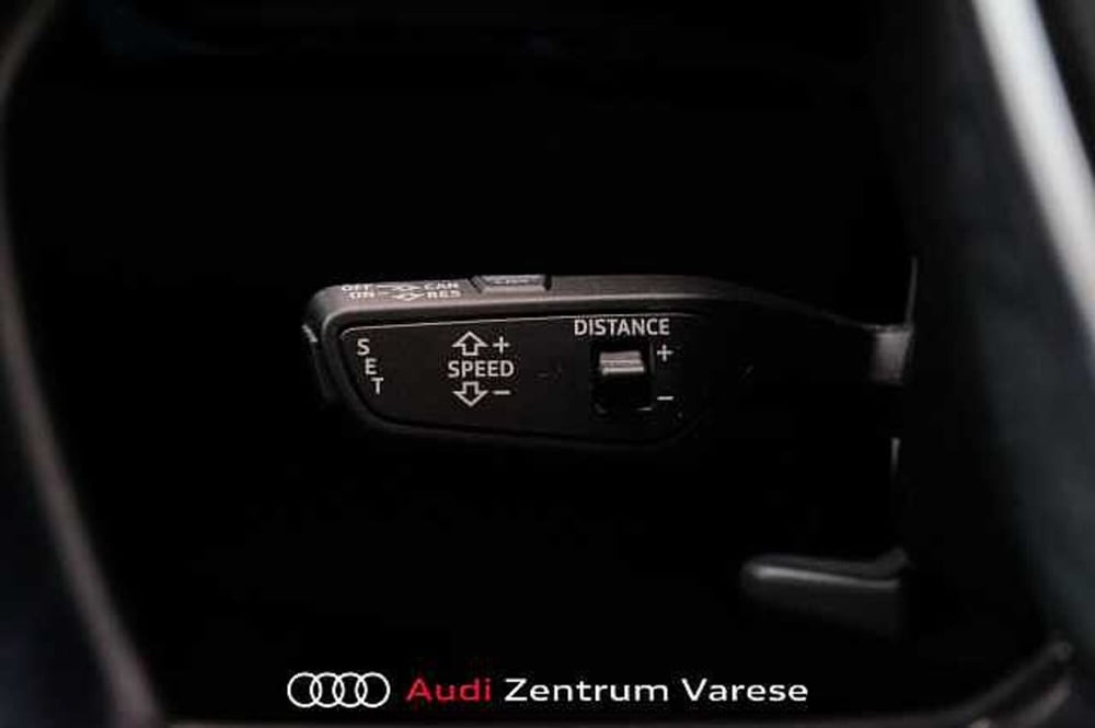 Audi e-tron Sportback usata a Varese (14)