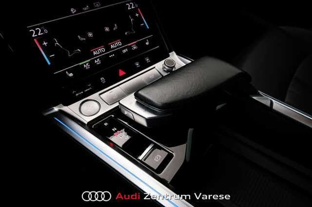 Audi e-tron Sportback usata a Varese (17)