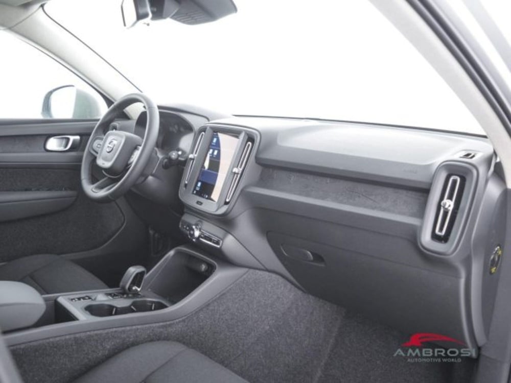Volvo XC40 usata a Perugia (12)