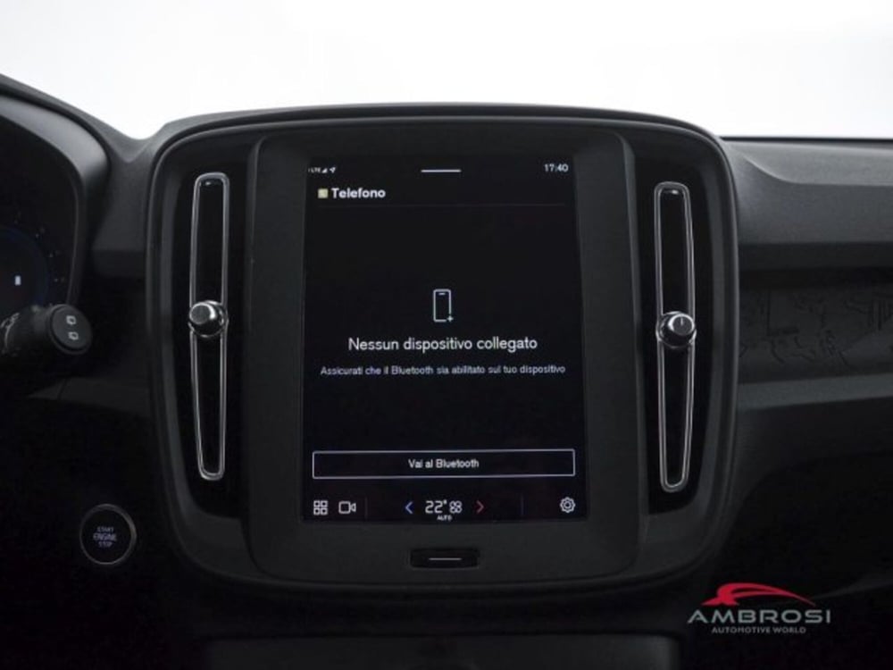 Volvo XC40 usata a Perugia (15)