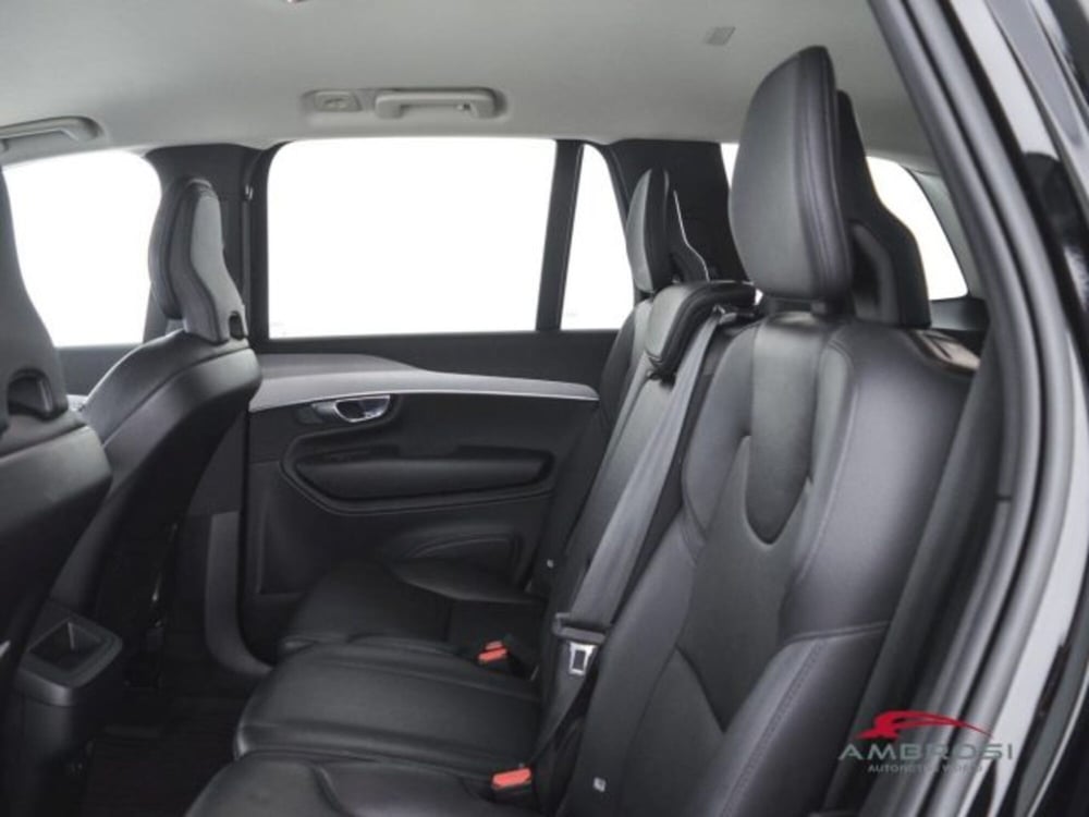 Volvo XC90 usata a Perugia (10)
