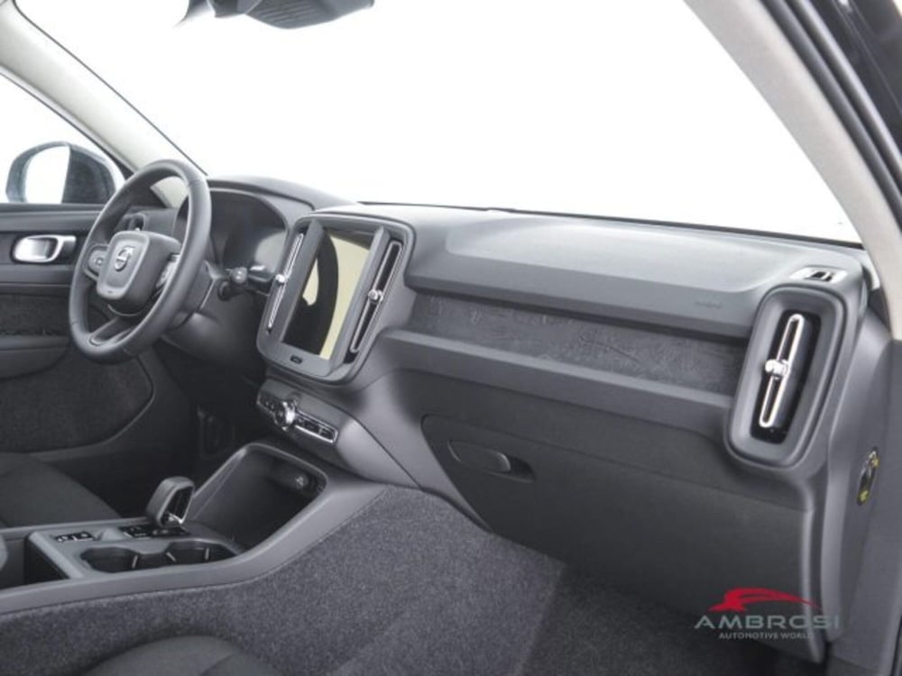 Volvo XC40 usata a Perugia (12)