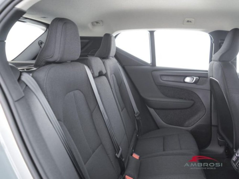 Volvo XC40 usata a Perugia (11)