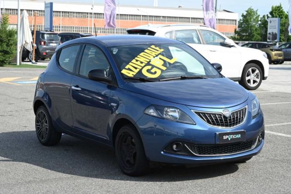 Lancia Ypsilon usata a Torino (3)