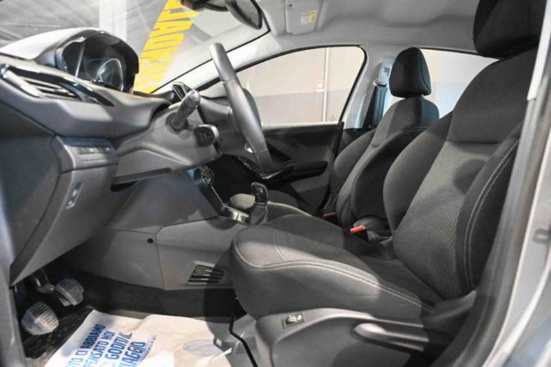 Peugeot 208 usata a Torino (12)