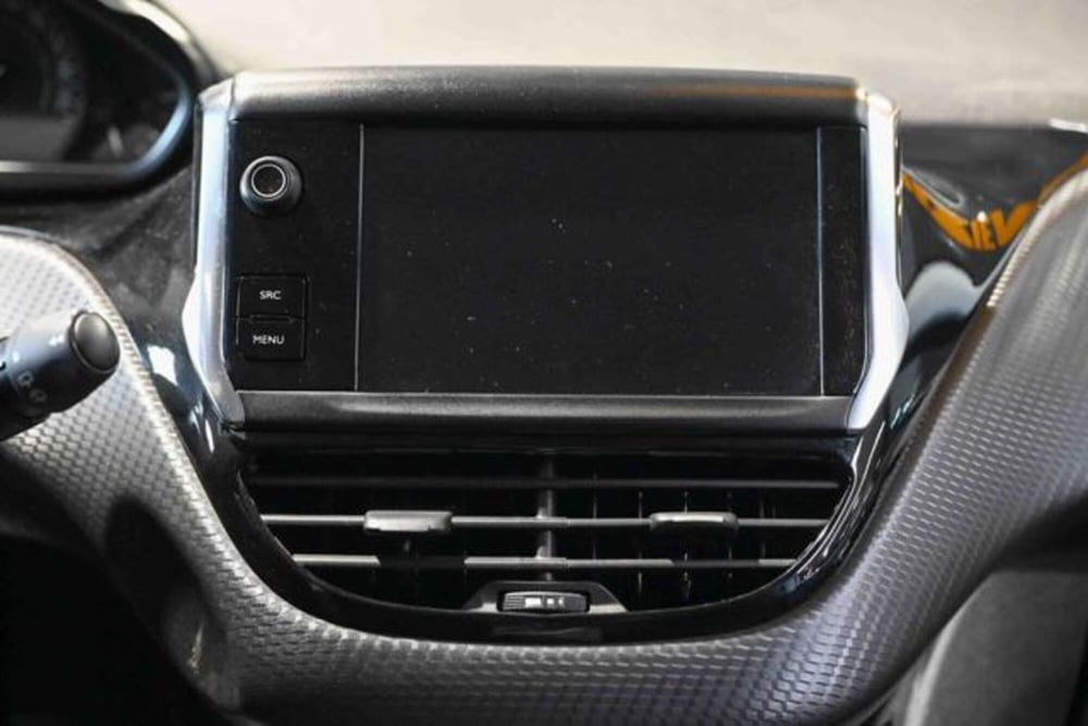 Peugeot 208 usata a Torino (18)