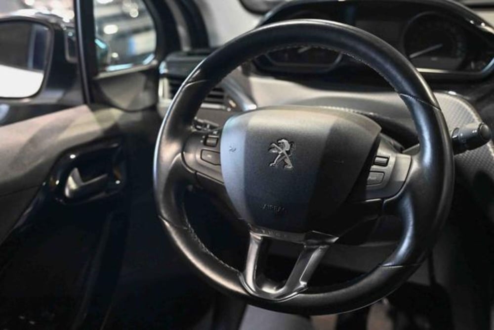 Peugeot 208 usata a Torino (20)