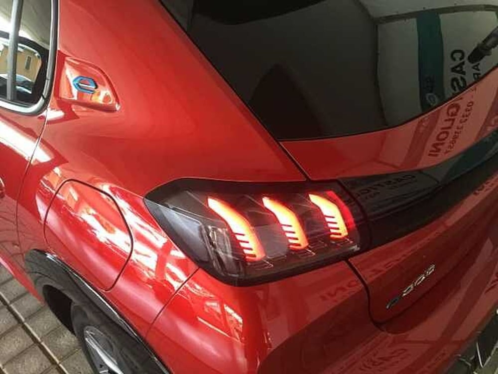 Peugeot 208 usata a Varese (15)