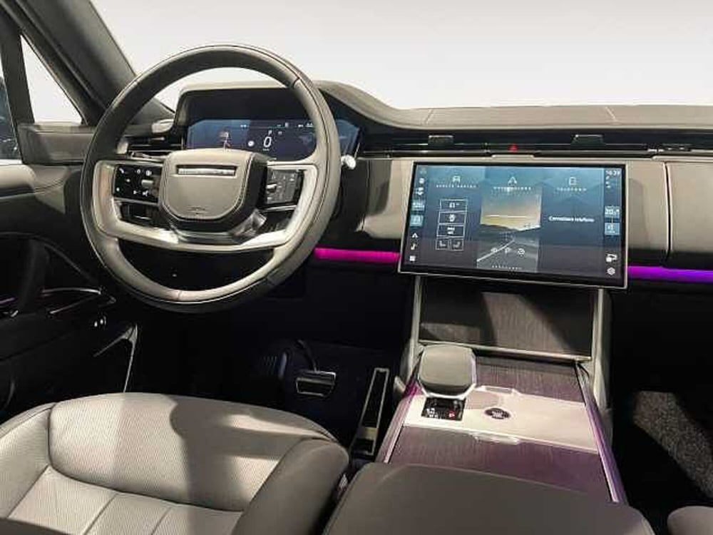 Land Rover Range Rover Sport nuova a Ravenna (12)