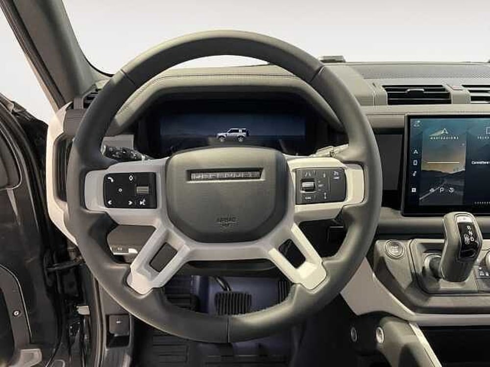 Land Rover Defender nuova a Ravenna (12)