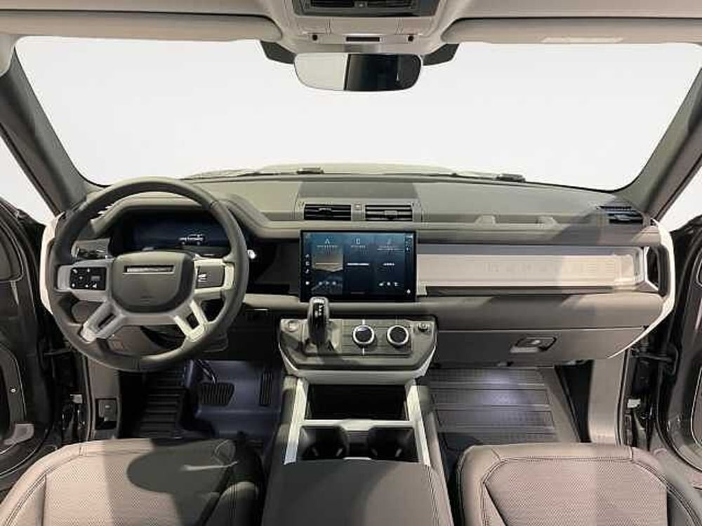 Land Rover Defender nuova a Ravenna (4)