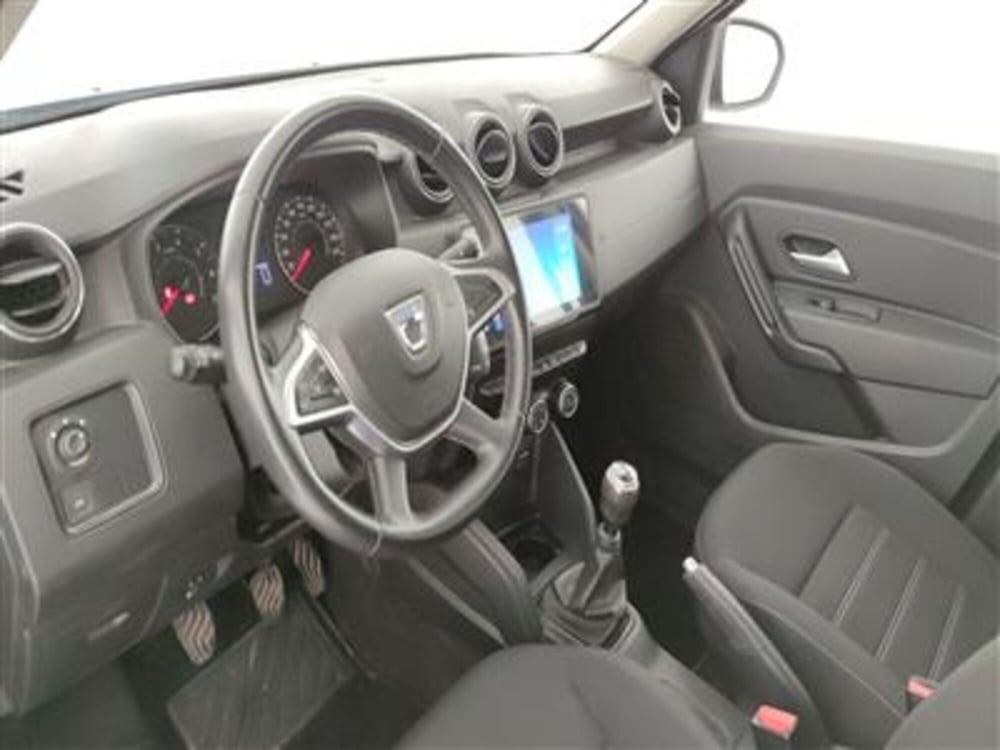 Dacia Duster usata a Bari (14)