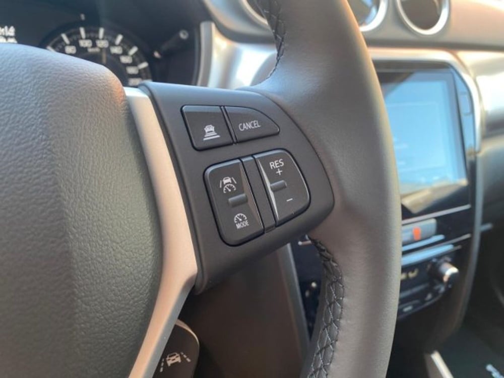 Suzuki Vitara nuova a Cuneo (18)