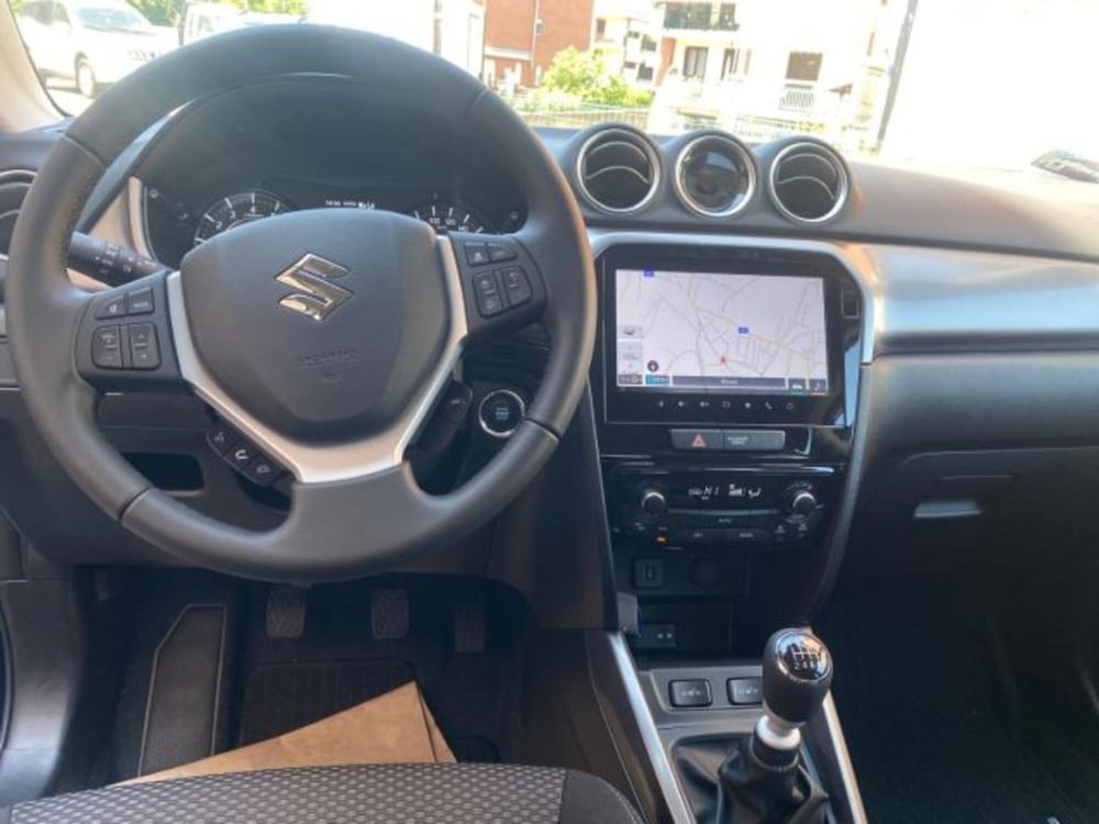 Suzuki Vitara nuova a Cuneo (7)