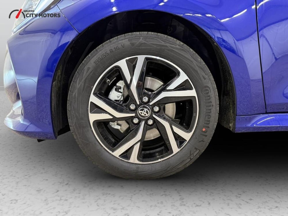 Toyota Yaris Cross nuova a Monza e Brianza (15)