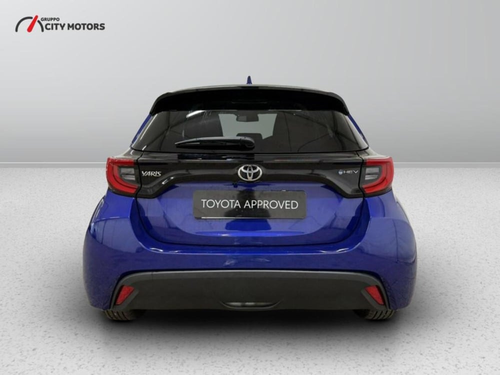 Toyota Yaris Cross nuova a Monza e Brianza (5)