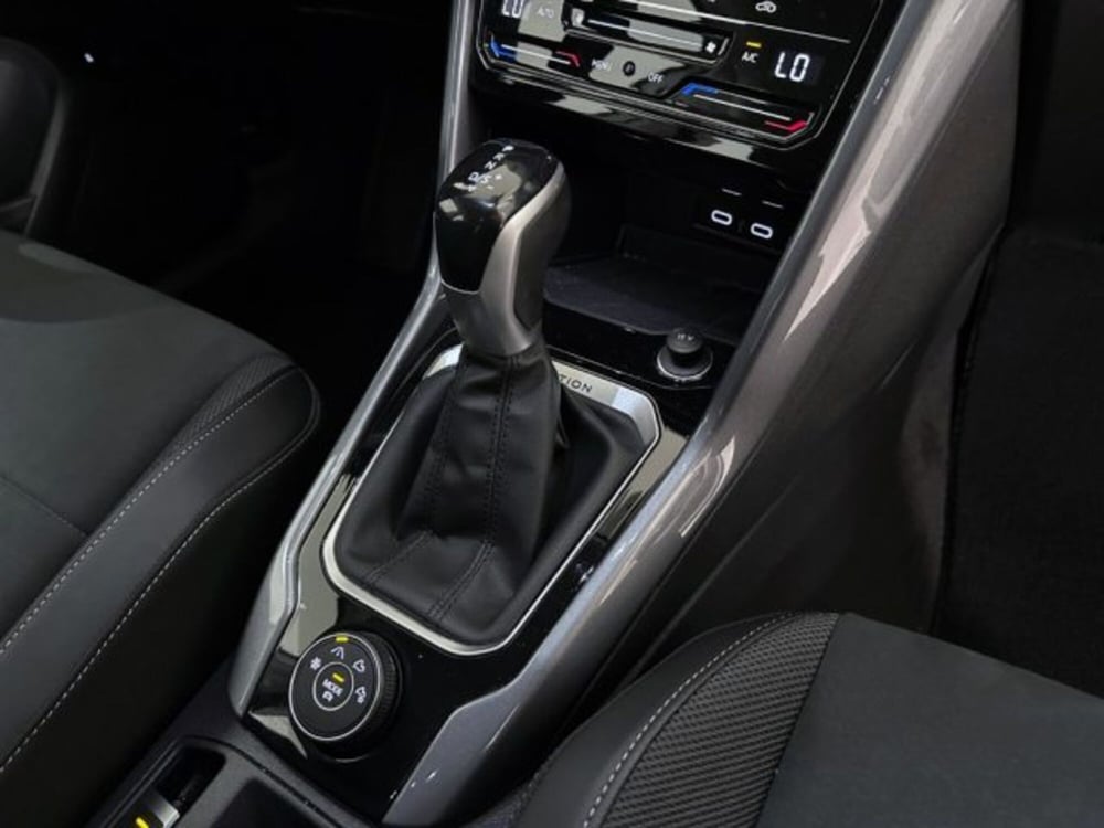 Volkswagen T-Roc usata a Modena (9)
