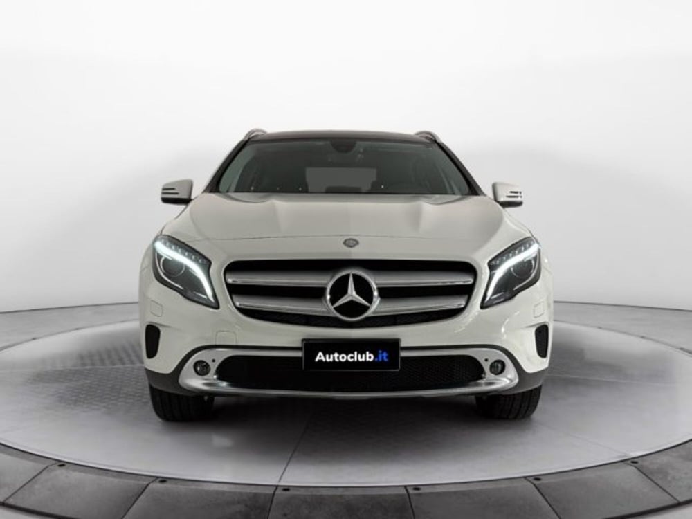 Mercedes-Benz GLA SUV usata a Modena (17)