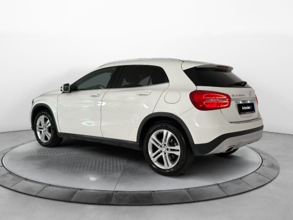 Mercedes-Benz GLA SUV usata a Modena (18)