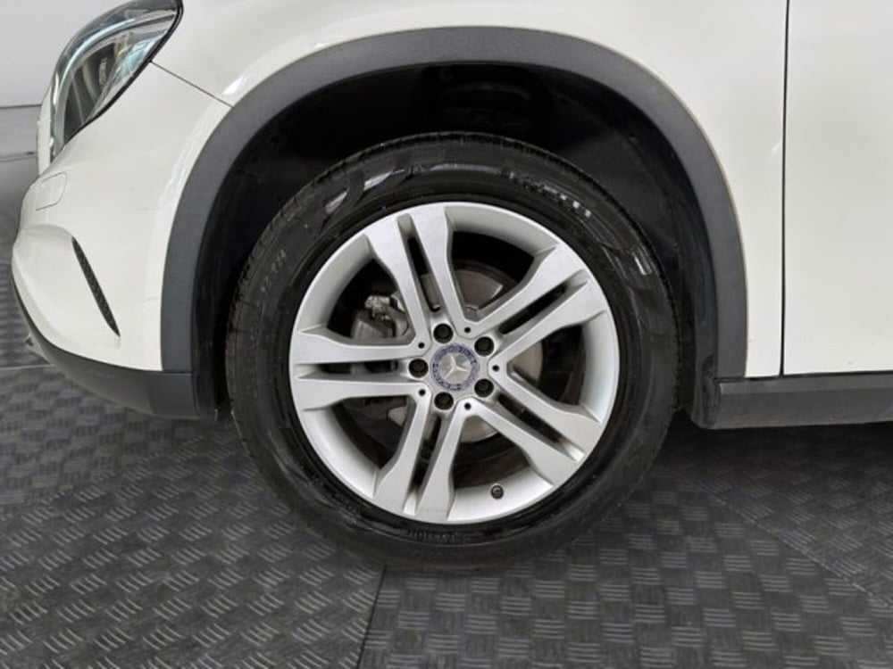 Mercedes-Benz GLA SUV usata a Modena (5)