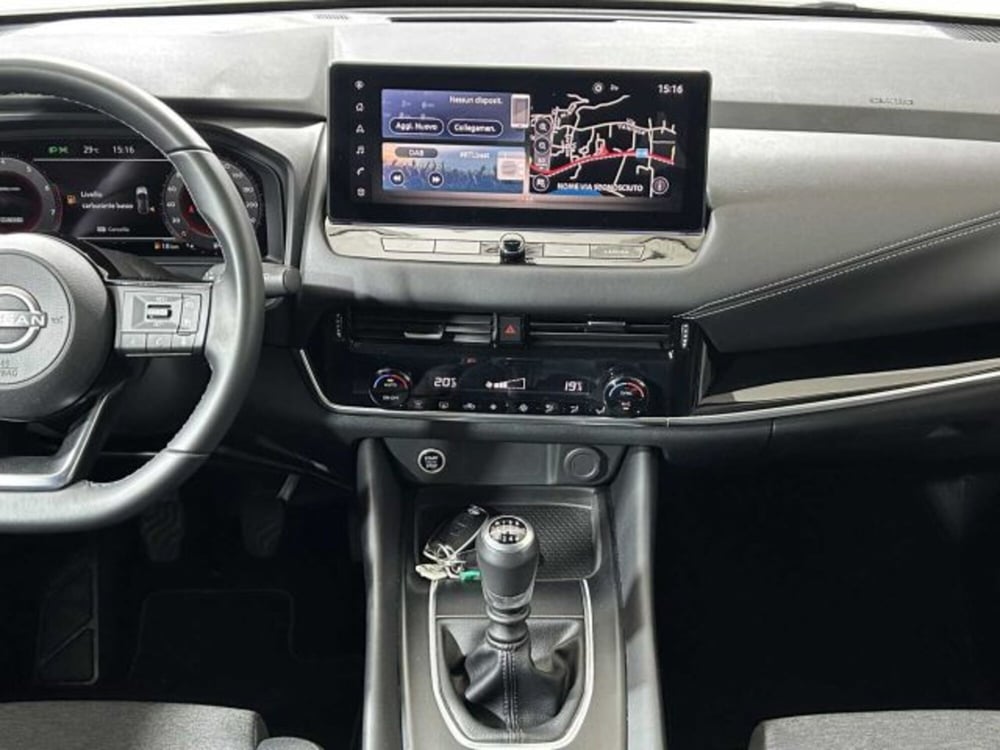 Nissan Qashqai usata a Sondrio (13)