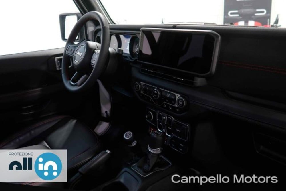 Jeep Wrangler Unlimited usata a Venezia (15)