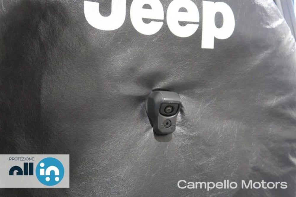 Jeep Wrangler Unlimited usata a Venezia (19)