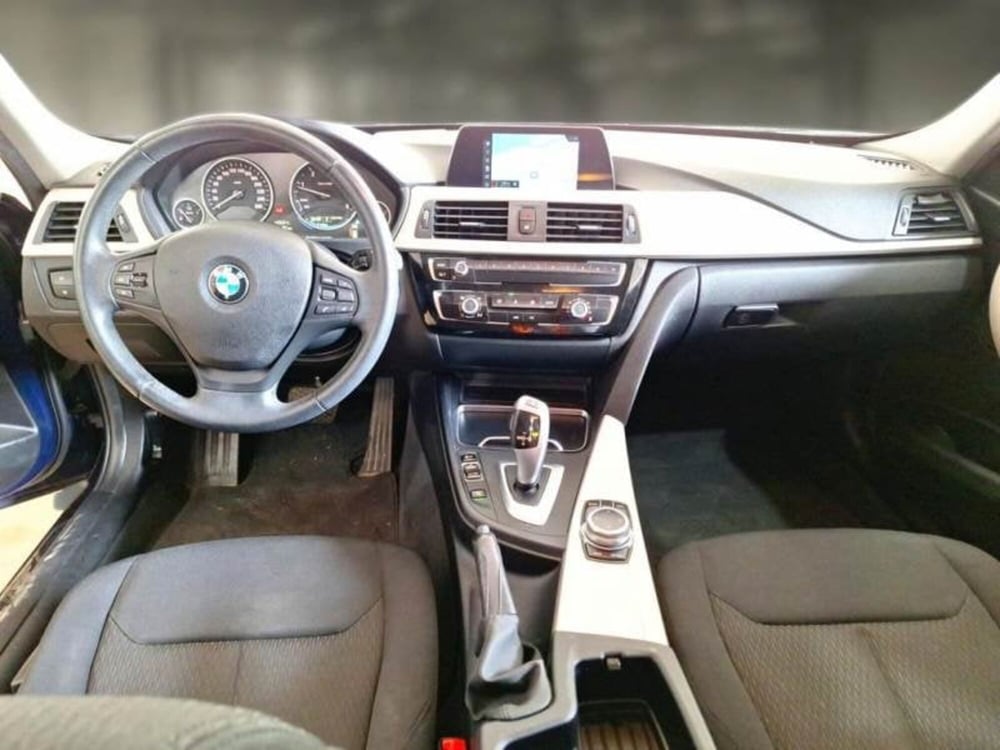 BMW Serie 3 Touring usata a Potenza (9)