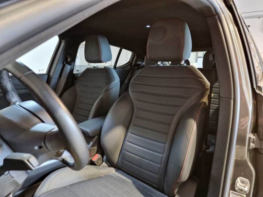 Alfa Romeo Tonale usata a Potenza (11)