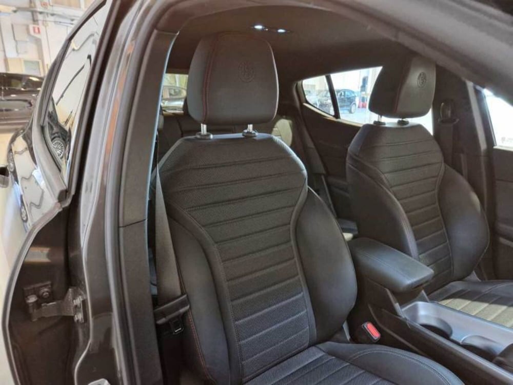 Alfa Romeo Tonale usata a Potenza (12)