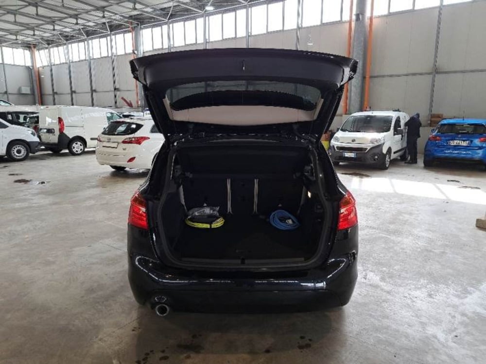 BMW Serie 2 Active Tourer usata a Salerno (10)