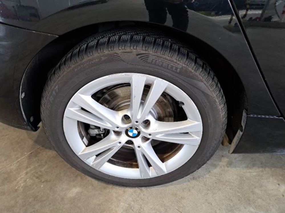 BMW Serie 2 Active Tourer usata a Salerno (18)