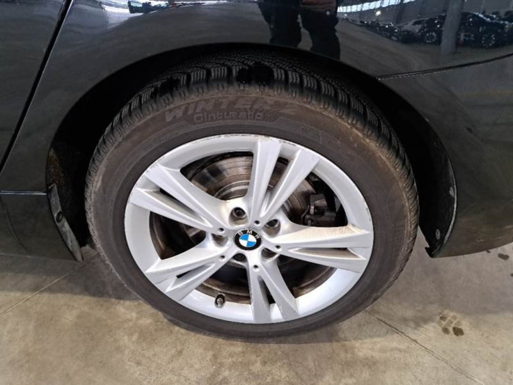 BMW Serie 2 Active Tourer usata a Salerno (19)