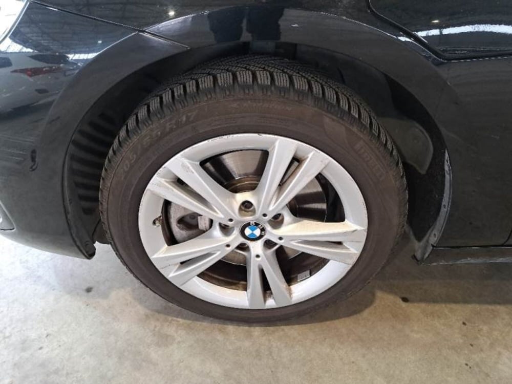 BMW Serie 2 Active Tourer usata a Salerno (20)