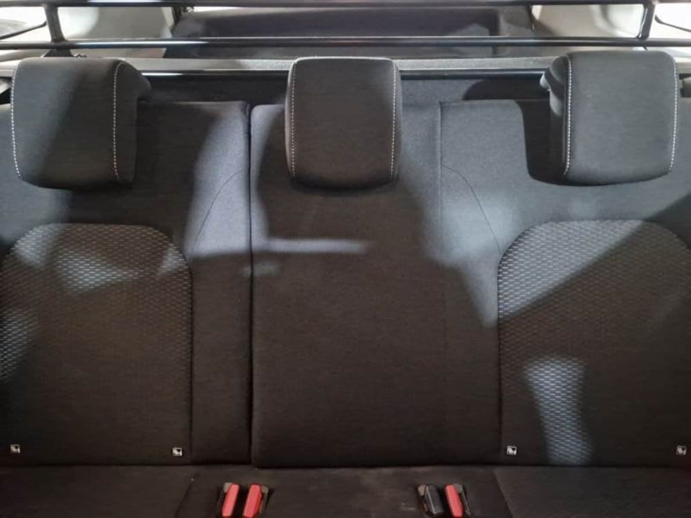 Dacia Duster usata a Salerno (15)